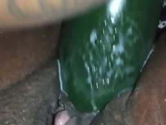 Fucking my pussy with a cucumber
