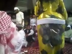 Arab big ass - round butt - bend over..